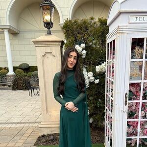 Meet your Posher, Chana